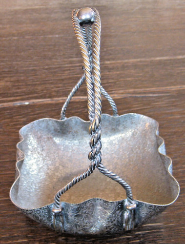 Henkelkörbchen
